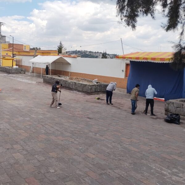 Totolac fortalece limpieza de espacios públicos en apoyo a tradiciones religiosas