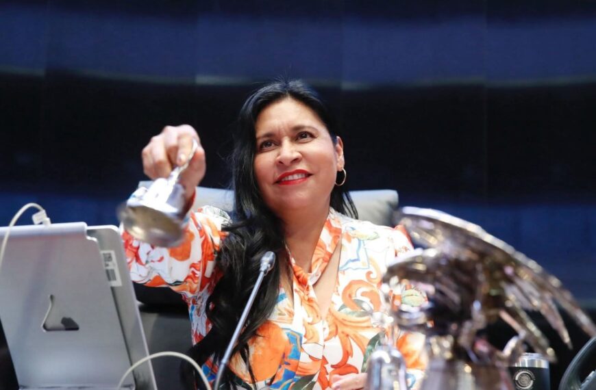 Ana Lilia Rivera advierte sobre intereses que buscan frenar la transformación en México